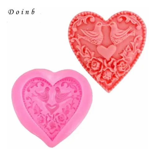 MOLDE DE SILICON CORAZON TORTOLAS