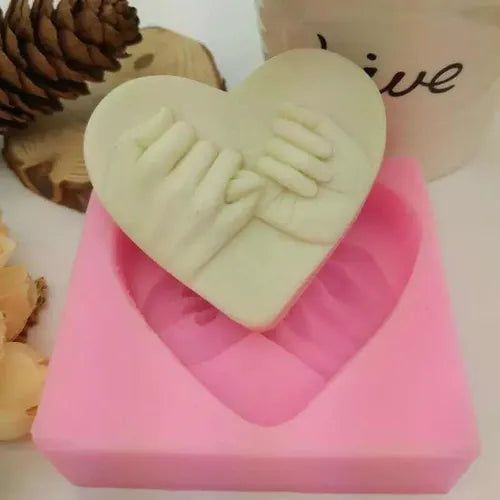 MOLDE DE SILICON CORAZON MANOS ENTRELAZADAS