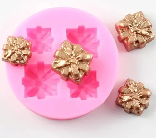 MOLDE DE SILICON NAVIDAD REGALOS X 4